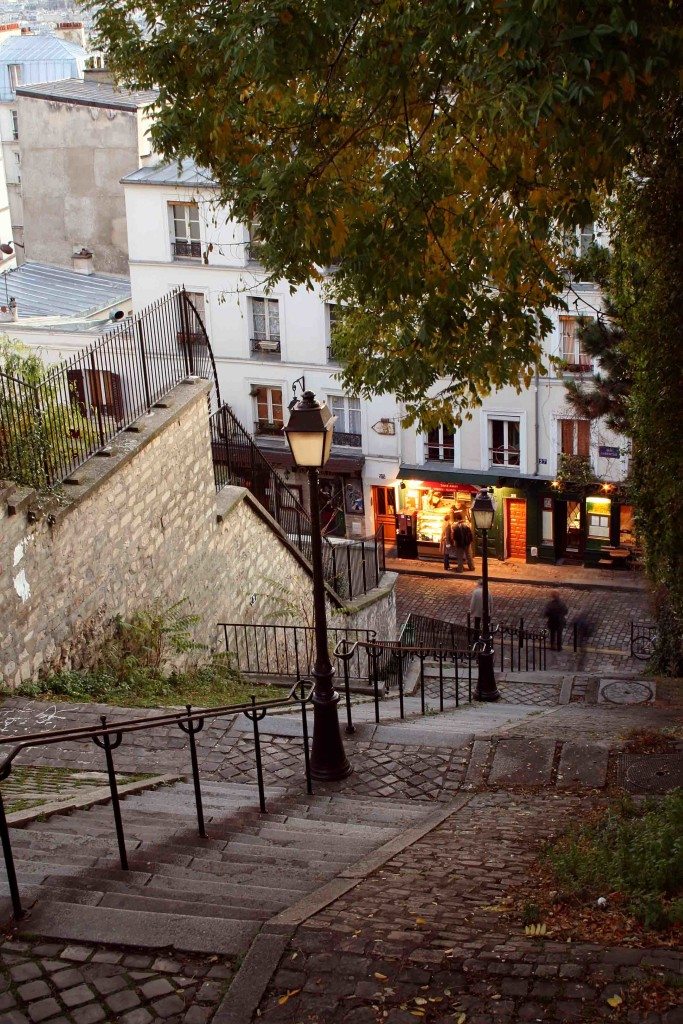 Pariz cesticka z Momnartru