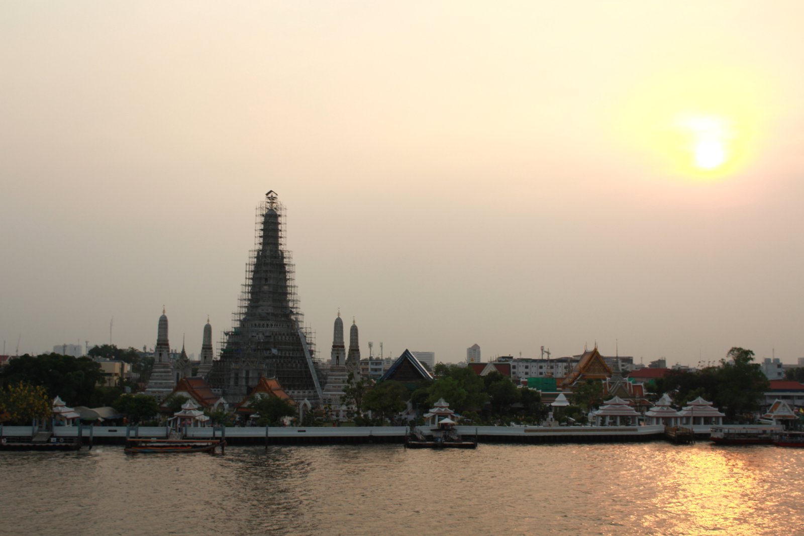 6 tipov ako si užiť Bangkok za “lacíka”