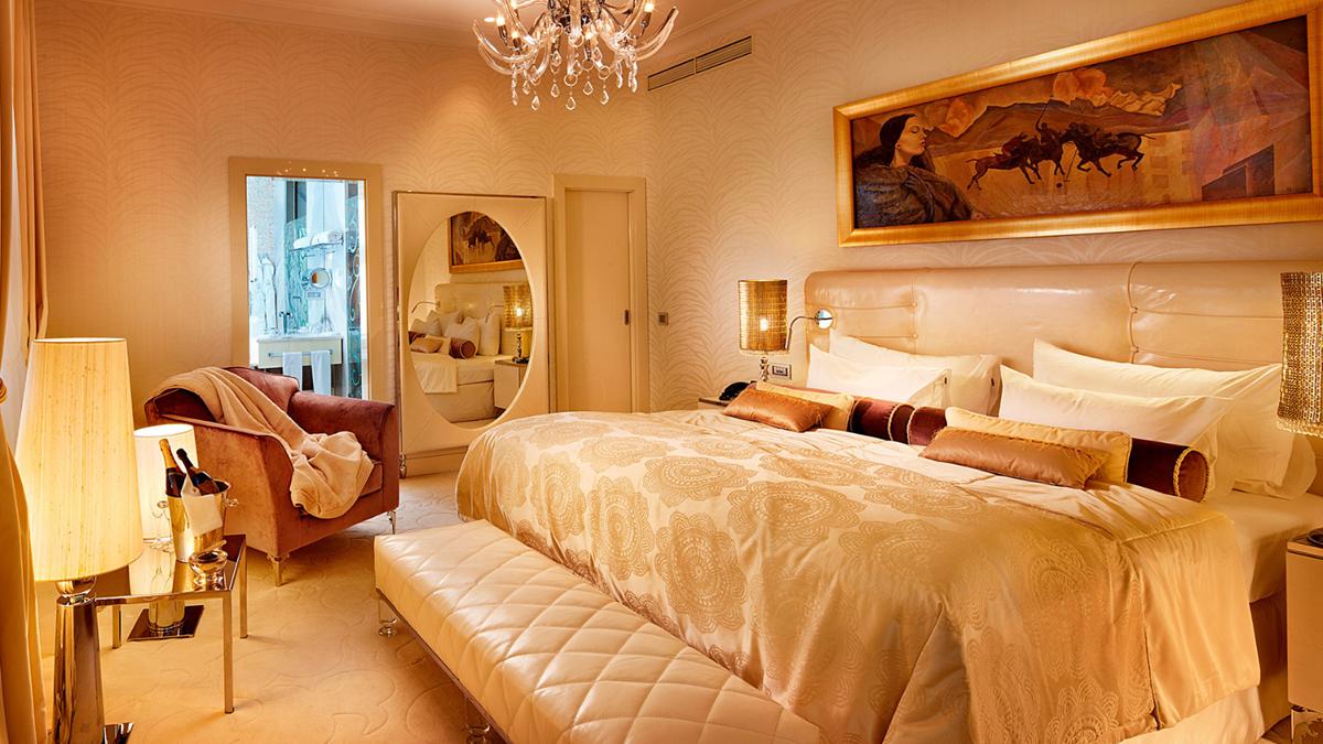 presidential-suite-bedroom