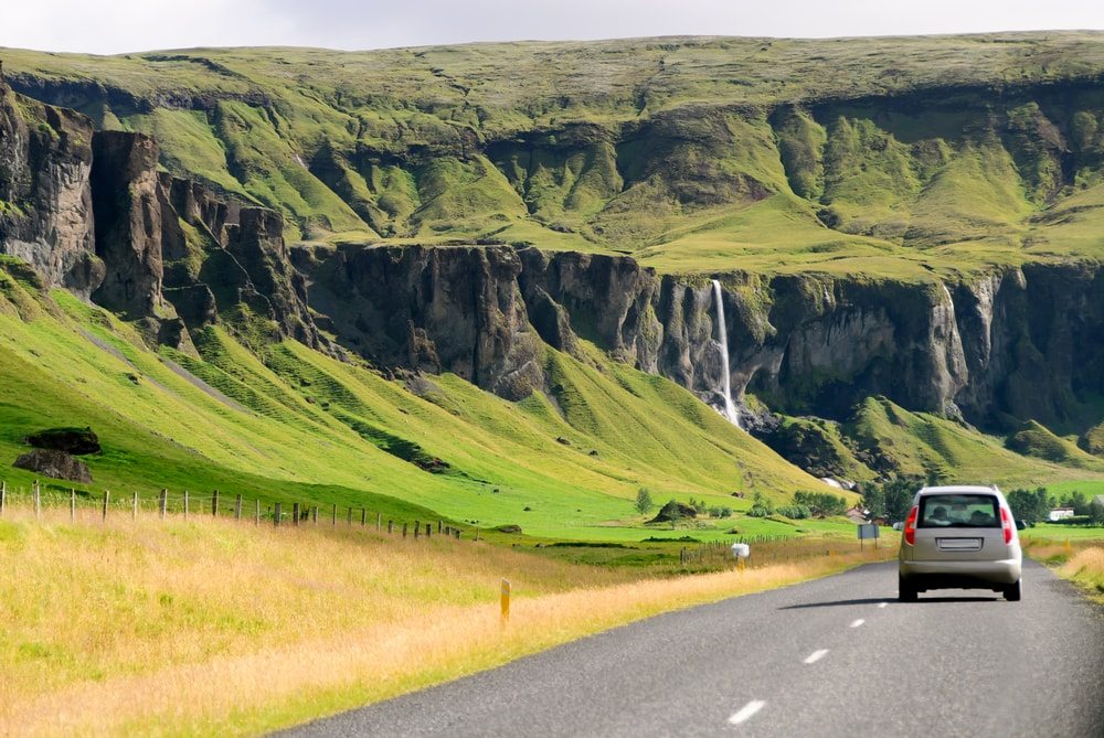auto-na-islande