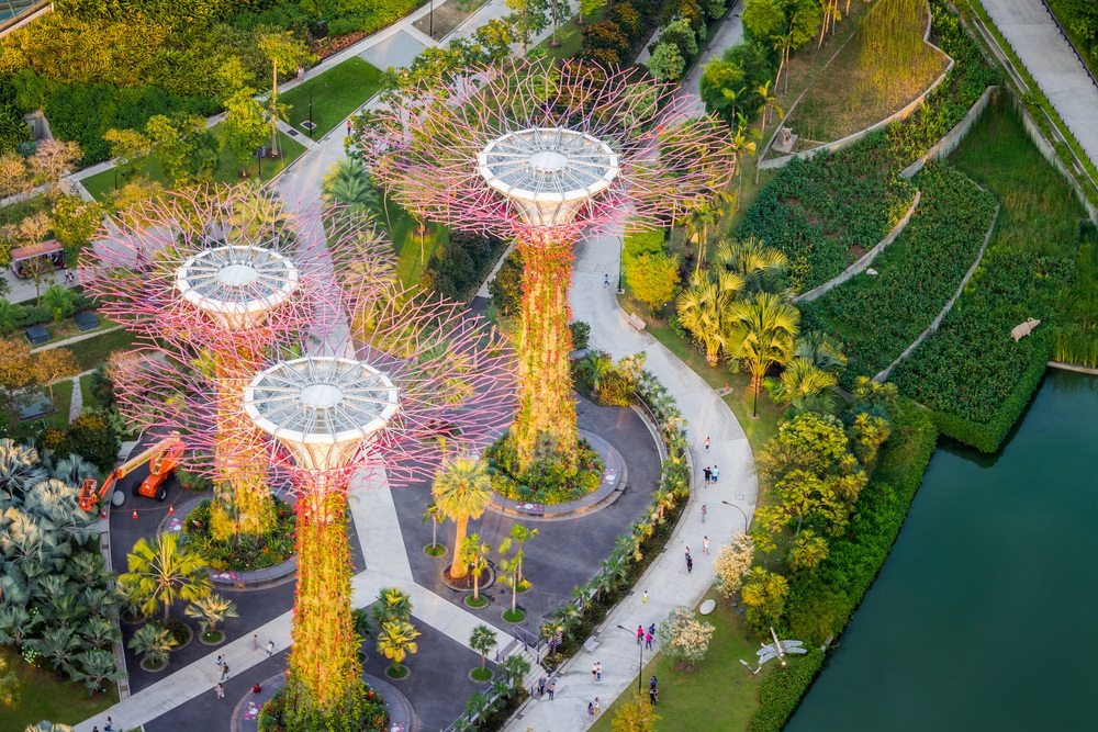 V Singapure dohliadajú na sociálny dištanc robotické psy