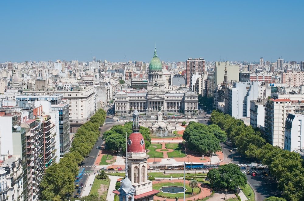 buenos aires Argentína oznámila, že čoskoro zruší všetky vstupné opatrenia
