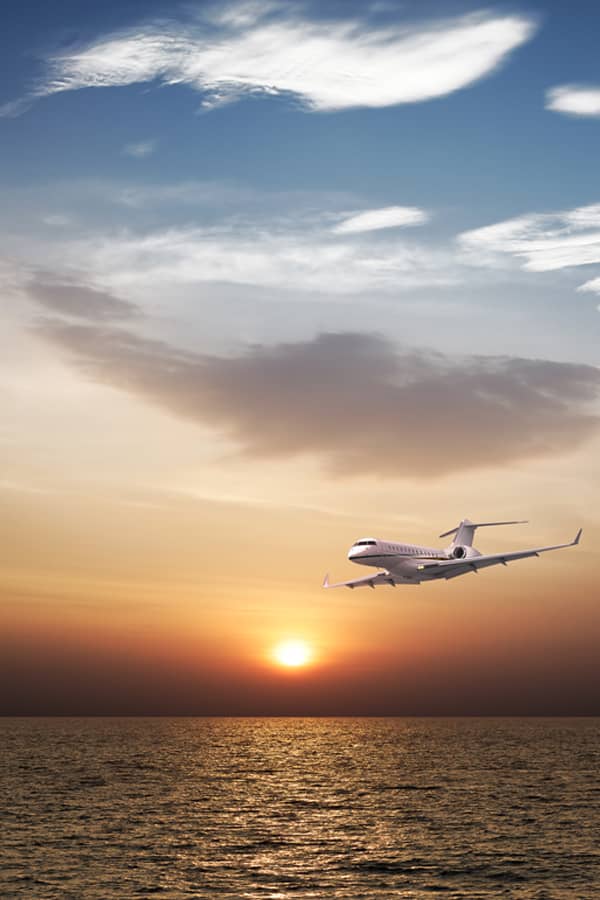 plane-min Ako mať info o najlepších letenkách medzi prvými