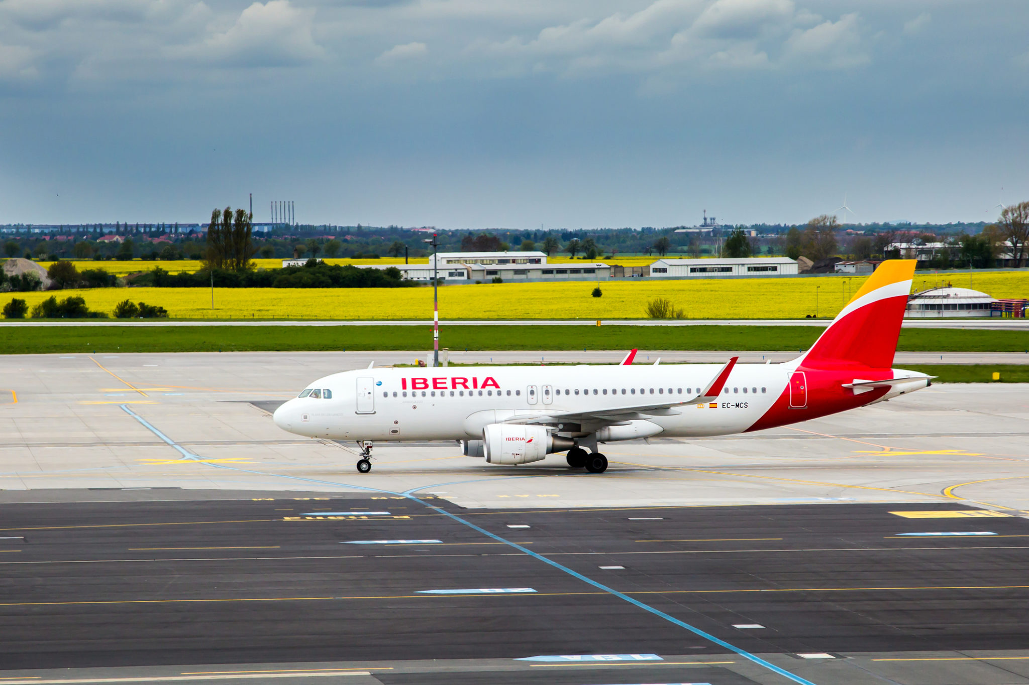 Aerolinky Iberia budú svojich zamestnancov testovať na COVID-19