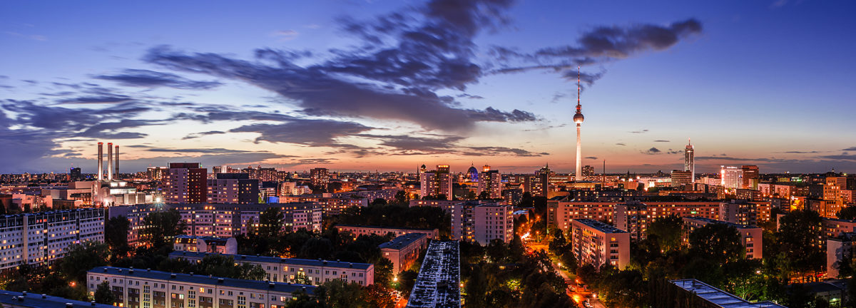 Berlin_Skyline-panorama Nemecko: Od najdrahších butikov po štýlové „blšáky“