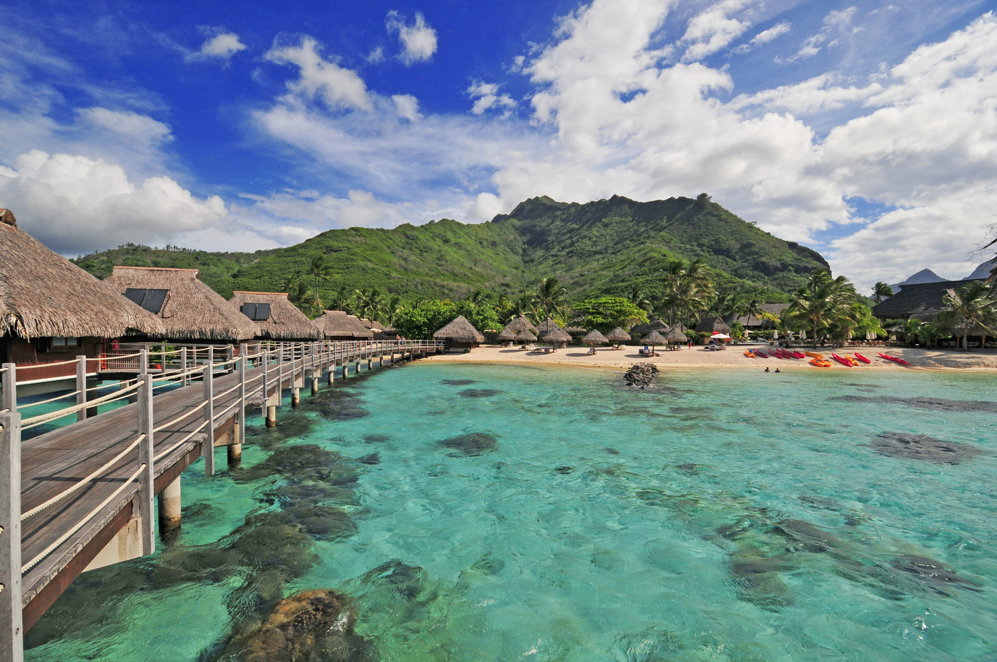 Dovolenkovali na Tahiti, kvôli koronavírusu tam ostali 6 mesiacov
