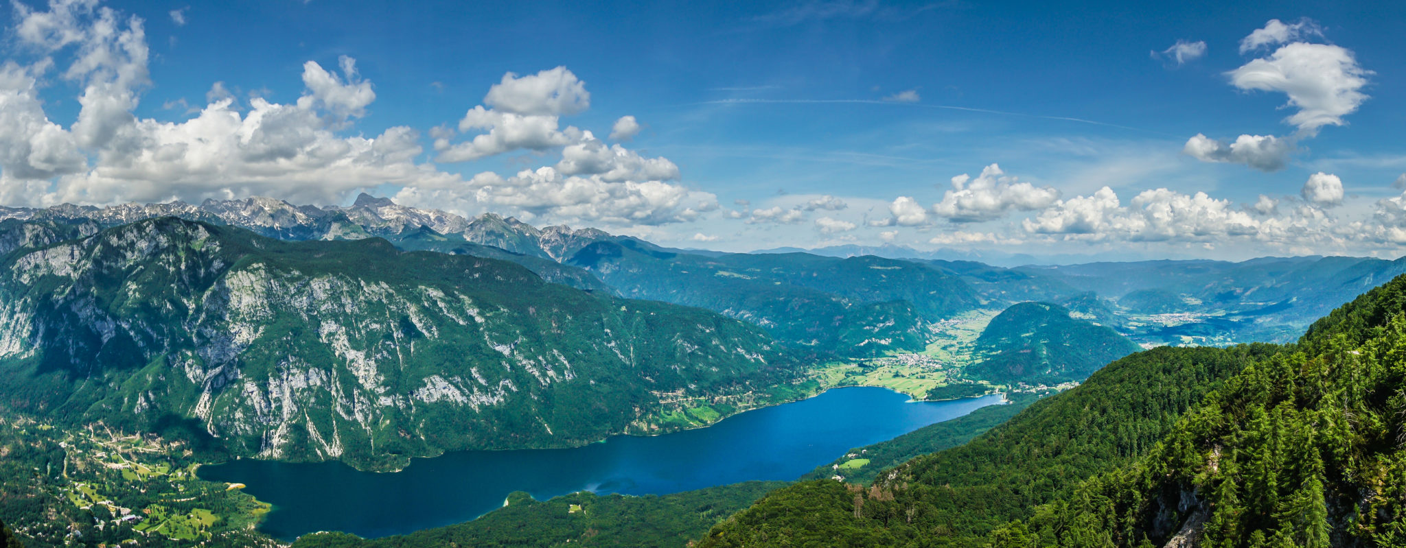 bohinj slovinsko jazero 8 európskych jazier, v ktorých sa toto leto musíš okúpať