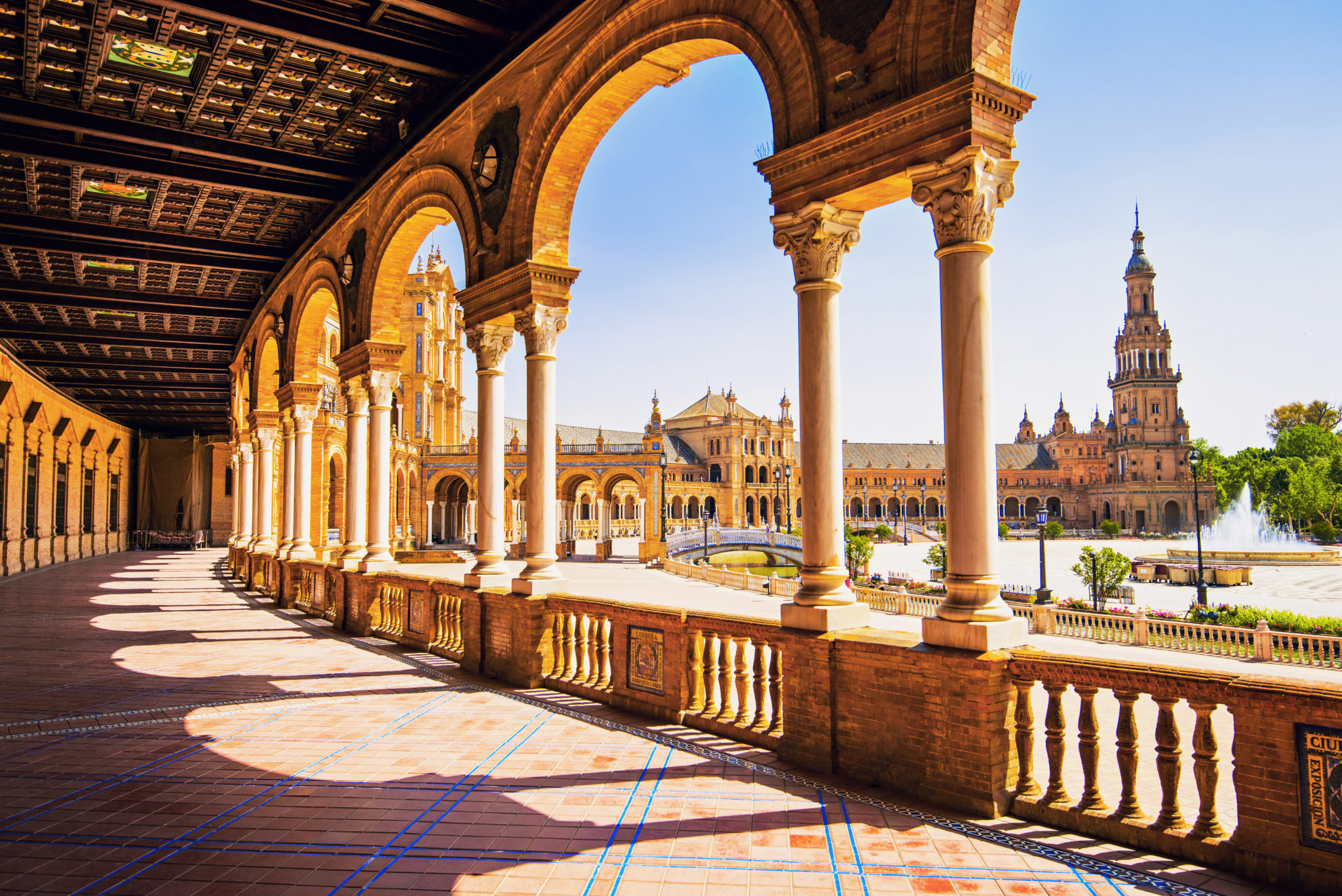 sevilla_stlpy_architektura PONUKA DŇA: Andalúzska Sevilla na 3 noci s 3* hotelom za 179€