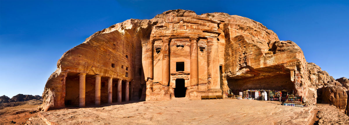 petra-panorama 15 svetových atrakcií, ktoré vraj treba stihnúť aspoň raz za život