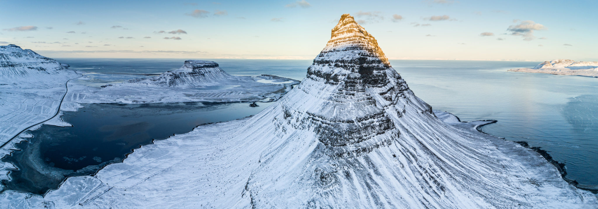 island v zime panorama Čo robiť v zime na Islande? Týchto 13 aktivít odporúčame (zimný bedeker)