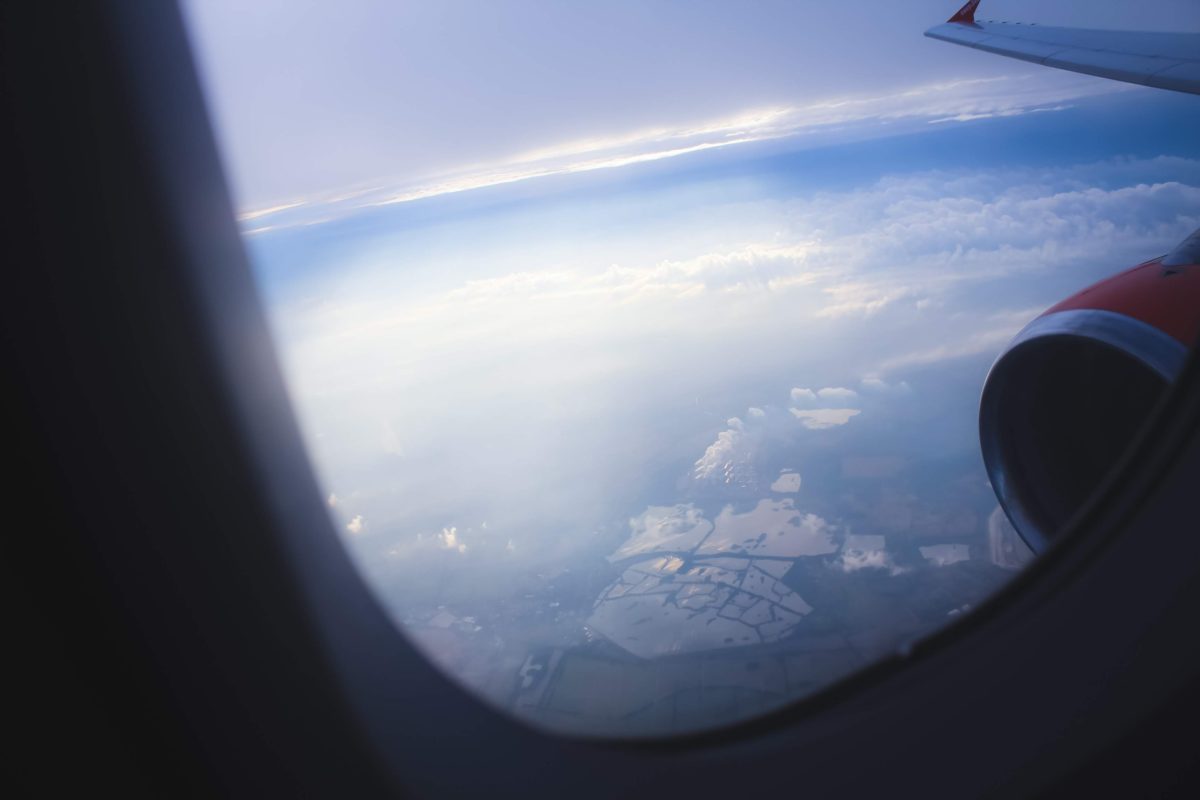 easyjet flight Ako predýchať jet lag?