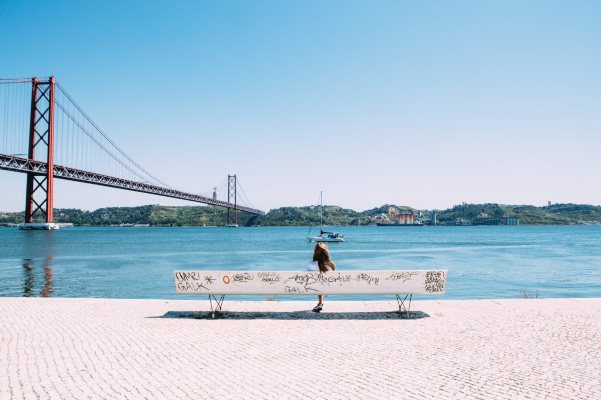 lisabon most Lisabon je európske San Francisco, už si ho navštívil(a)?