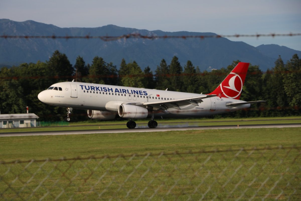 turkish airlines kosice Turkish Airlines stopnú linku z Košíc do Istanbulu