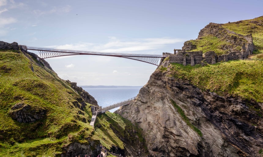 Anglicko: Hrad Tintagel má po storočiach nový most