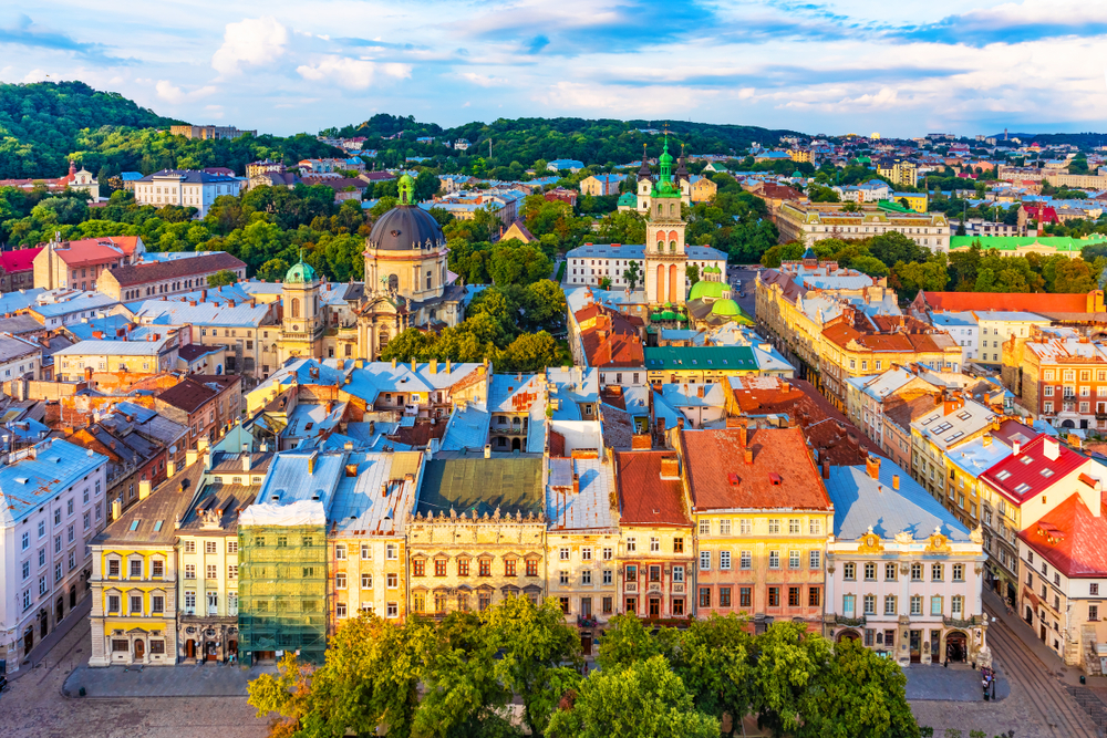 lvov ukrajina Nové spojenie s Ukrajinou! Bratislava bude mať priamu linku do Ľvova (rezervuj letenky od 44€)