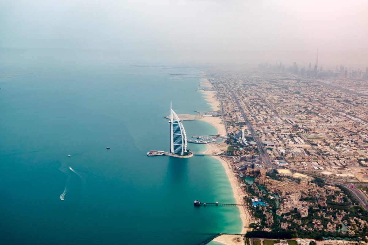 Spojené arabské emiráty od dnes vydávajú víza plne zaočkovaným turistom zo všetkých krajín