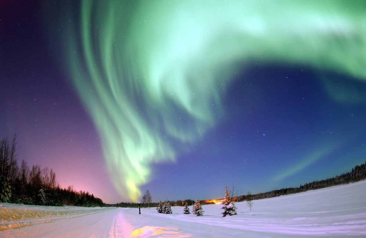 aurora-borealis-69221_1920 Pilotka Icelandair radí, ako a kedy uvidíte polárnu žiaru počas letu