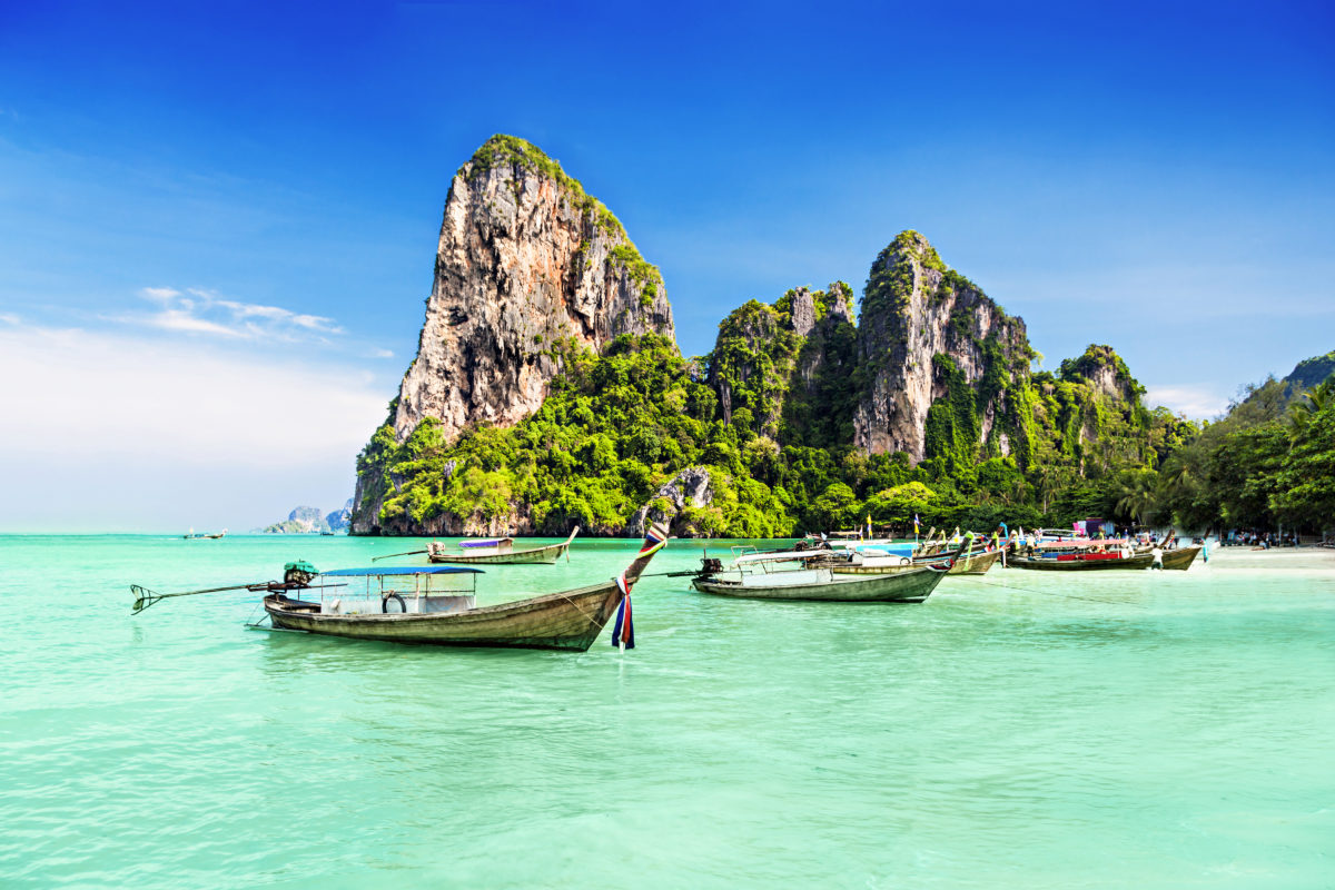 shutterstock_479661583 PONUKA DŇA: Pobyt v thajskom Krabi s výletom do Kataru len za 819€!