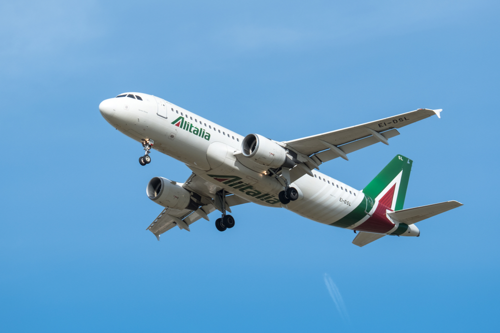 alitalia (2) Alitalia v lete spustí lety testované na COVID medzi Rímom a Tokiom. Pasažieri sa vyhnú karanténe