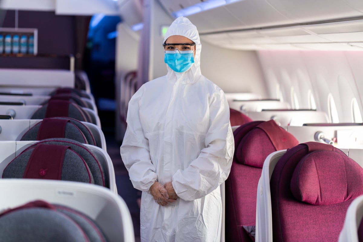 49908389113_a50576b469_k Personál Qatar Airways bude v lietadle nosiť celotelovú ochranu
