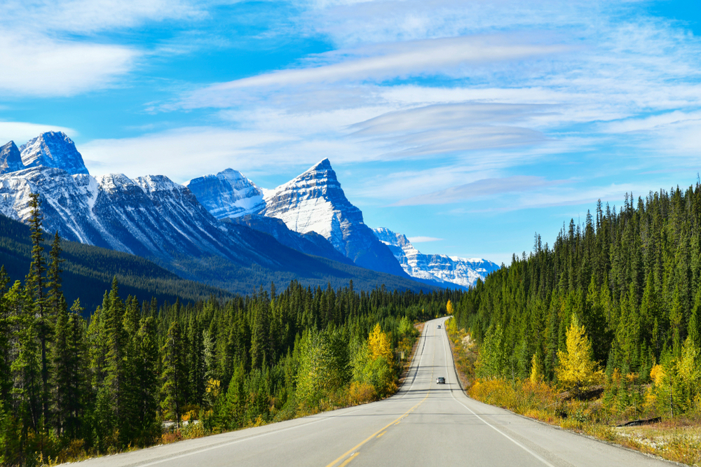 Icefields-Parkway-kanada Kanada urobila prvý krok v zmiernení opatrení: zaočkovaní obyvatelia nemusia ísť do karantény, ak splnia isté podmienky