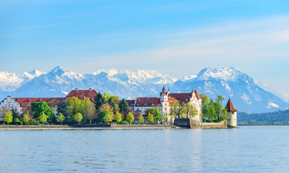 lindau-mesto-hory-min Rozmanité Nemecko: 10 menej známych miest, ktoré stoja za to (lacné letenky v článku)