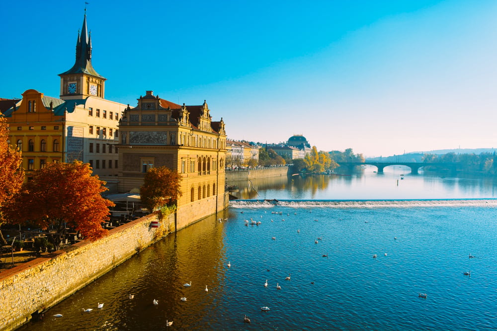praha vltava Praha chce premeniť múry na nábreží Vltavy na unikátne priestory