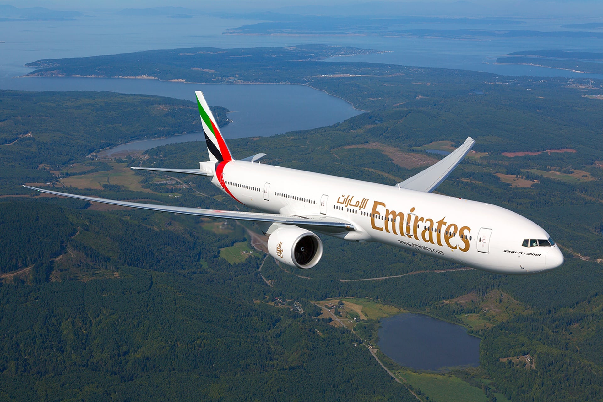 1920_Emirates-Boeing-777-300ER--v3_1-953087 Emirates o pár dní obnovia lety do 7 afrických destinácií