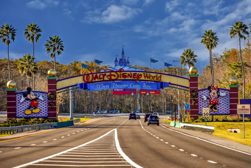 Disney uverejnil prvé fotografie z očakávaného Star Wars hotela