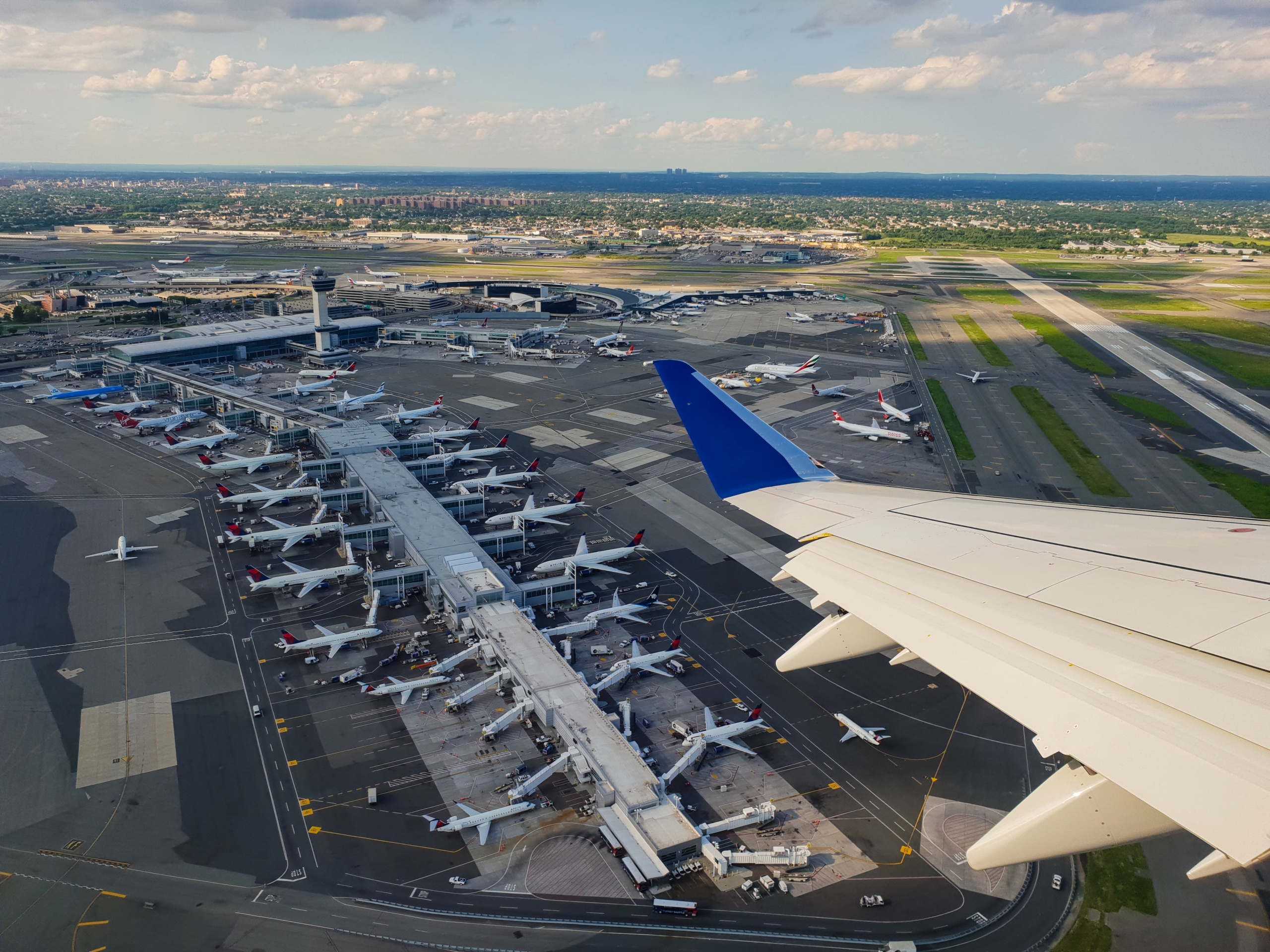 jfk new york letisko Letiská v New Yorku budú za nenosenie rúšok rozdávať pokuty