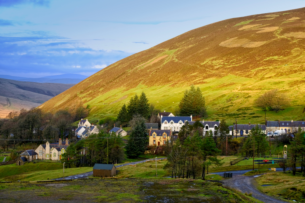 wanlockhead skotsko Najvyššie postavená dedina v Škótsku chce prilákať turistov. Má nový plán