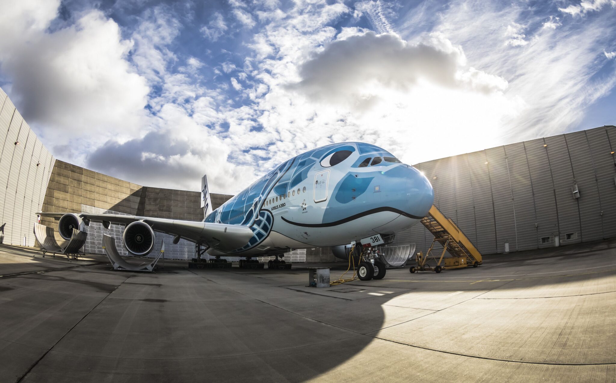 A380-in-sea-turtle-livery-for-All-Nippon-Airways-2048x1274 Vianočný výhliadkový let nikam: Aerolinky ANA vypredajú celý Airbus A380