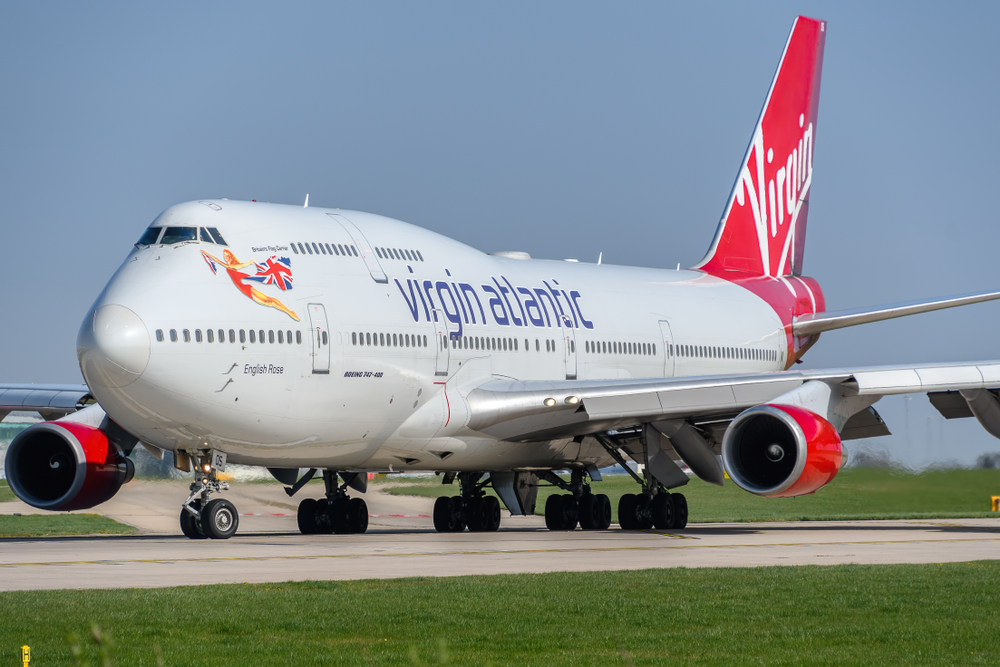 shutterstock_1077136793 Kráľovná Nebies sa lúči. Virgin Atlantic ponúknu 3-chodové menu i prehliadku