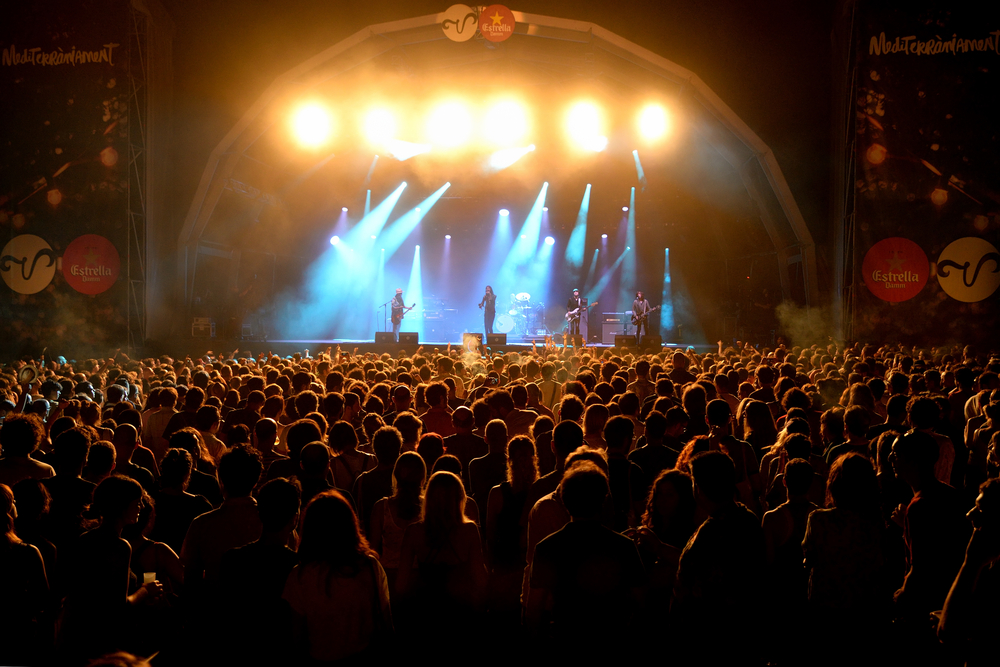 barcelona koncert editorial V Barcelone sa konal koncert s 5 tisícmi účastníkov. Zdá sa, že sa koronavírusom nikto nenakazil
