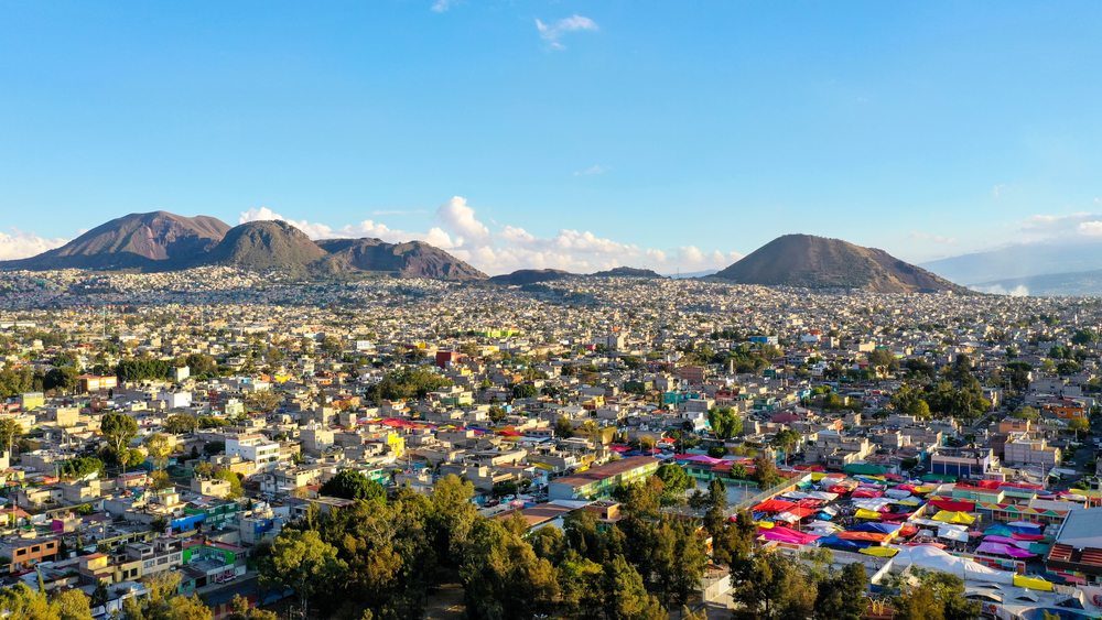 Aerial,Photo,Of,Iztapalapa,In,Mexico Mexiko spustilo najdlhšiu lanovku v Latinskej Amerike