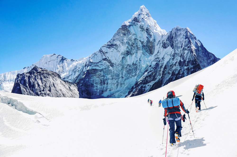 Mount Everest patrí aj ženám. Na niektoré treky majú muži vstup zakázaný