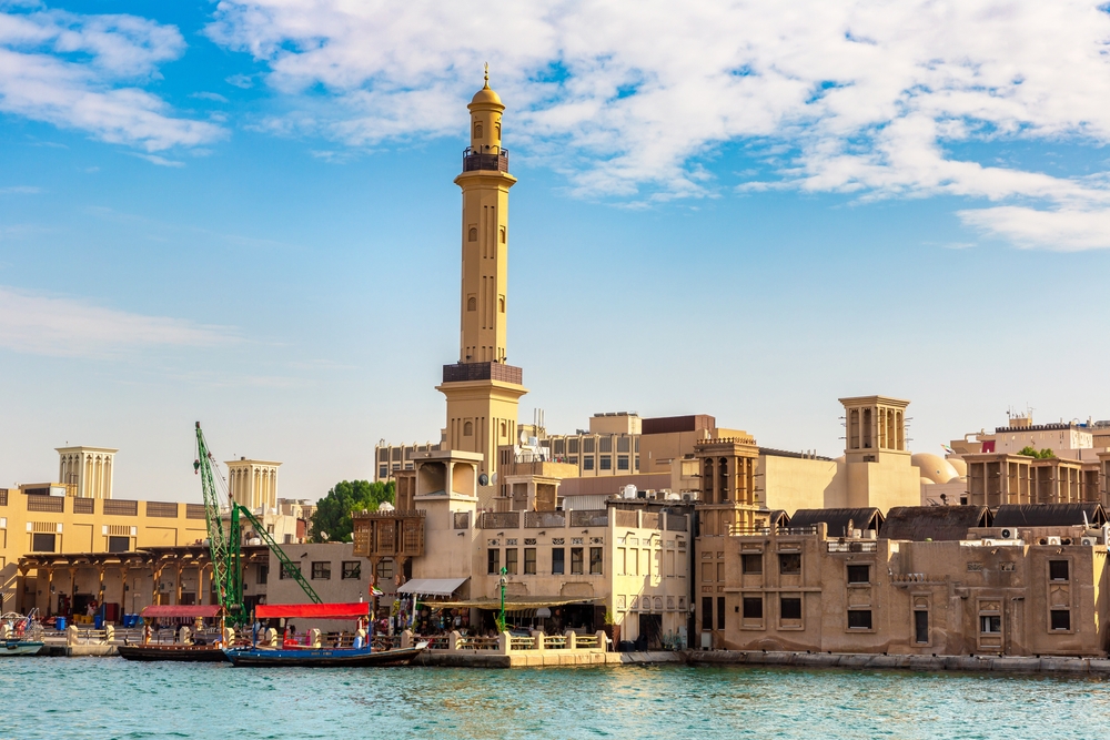 grand bur dubai masjid
