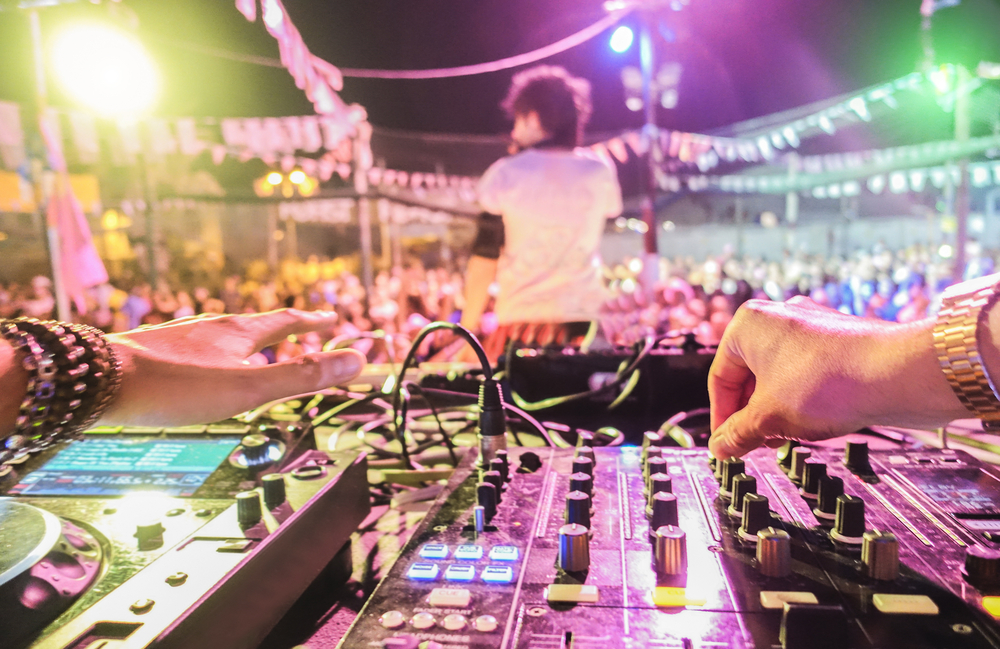 party dj