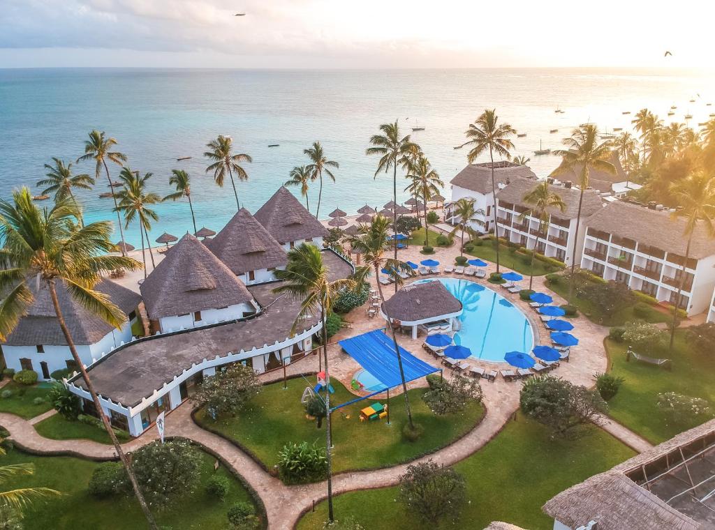zanzibar-hilton PONUKA DŇA: Valentínsky Zanzibar s letenkami, 4*hotelom a polpenziou za 1520€