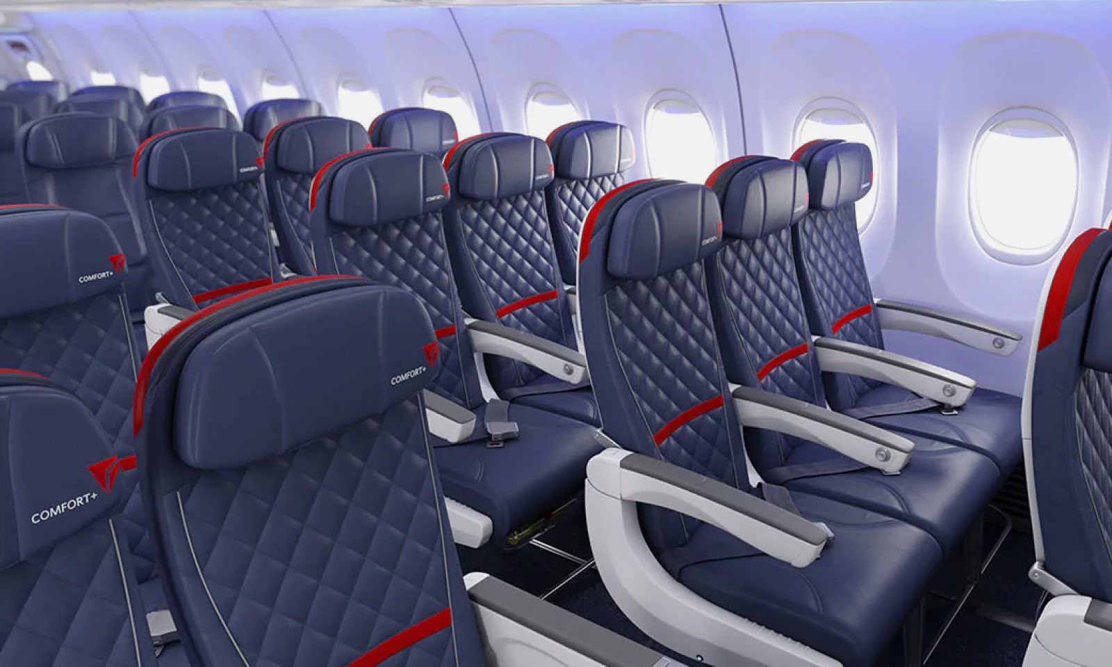 delta-economy-pecky-min Prečo letieť s Delta Air Lines z Prahy do New Yorku + priame lety za 389€