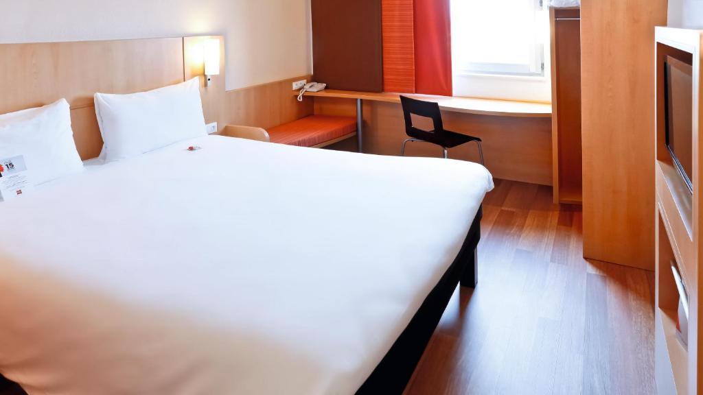 milano ibis ca granda