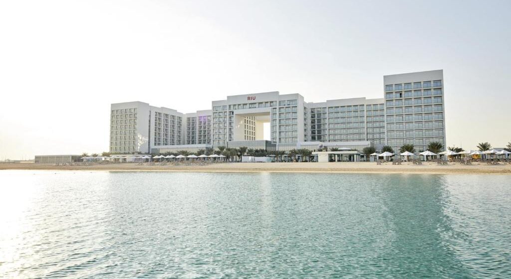 hotel riu dubai