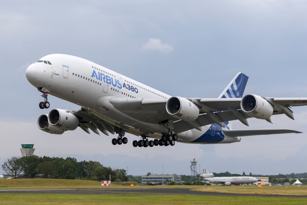 Lufthansa vracia do prevádzky najväčšie lietadlo Airbus A380. Vyžiadal si to vysoký dopyt po cestovaní