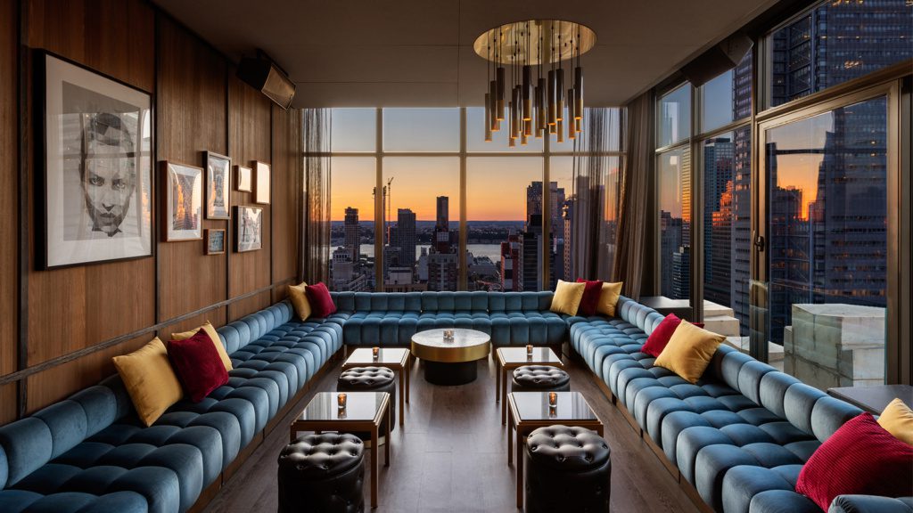 Skylark bar