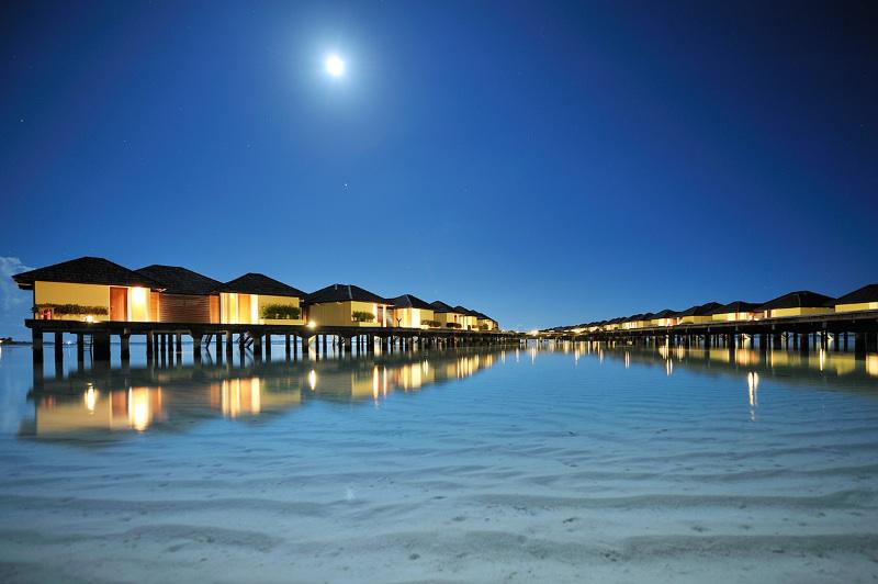 Paradise Island Resort & Spa 4*
