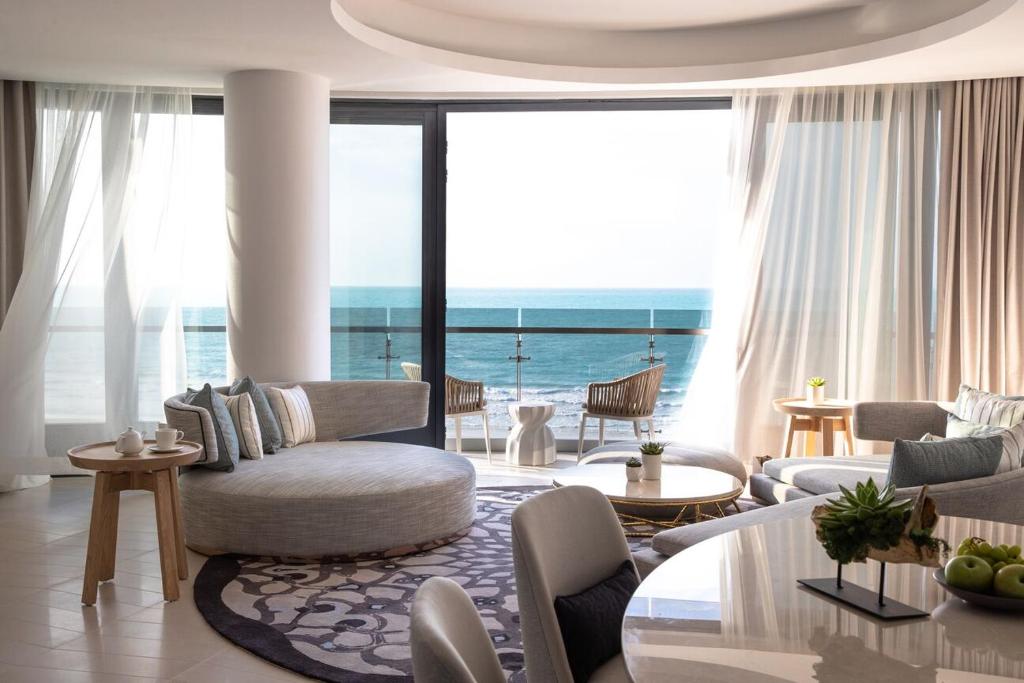 5*Jumeirah at Saadiyat Island Resort Abu Dhabi: udržateľný luxus na jednej z najkrajších pláží Emirátov