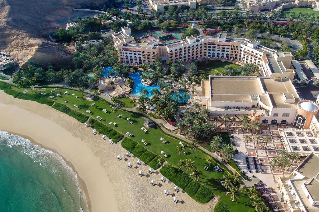 oman hotel shangri la barr