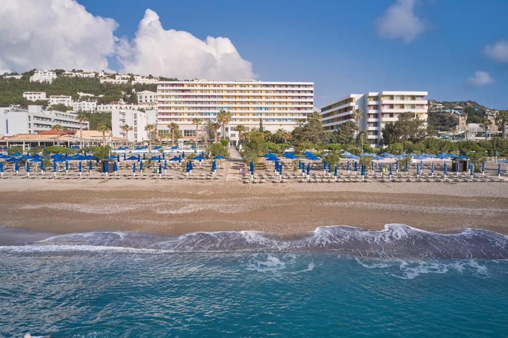Esperides Beach Resort****