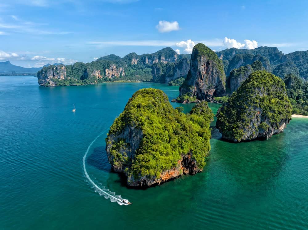 Railay,Beach,Krabi,Thailand,,The,Tropical,Beach,Of,Railay,Krabi. ostrov krabi