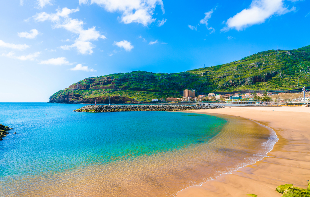 pláž machico na madeire